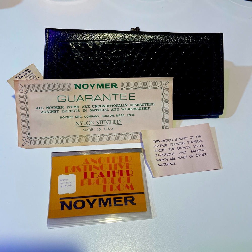 Designer VIntage 50's Noymer Black Cobra Skin And Kid Cowhide Leather Wallet.
